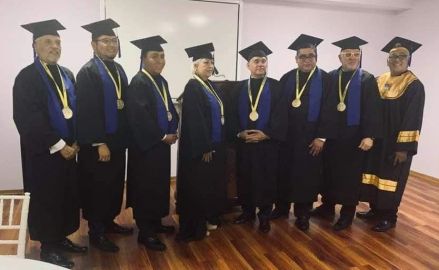 Doctorado Honoris Causa